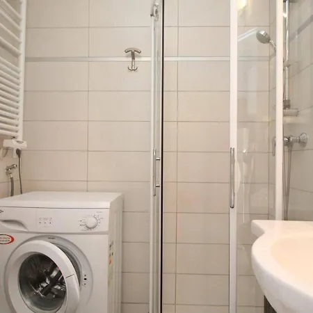 T1 Lumineux Avec Climatisation Et Terrasse - Fr-1-553-16 Appartement *